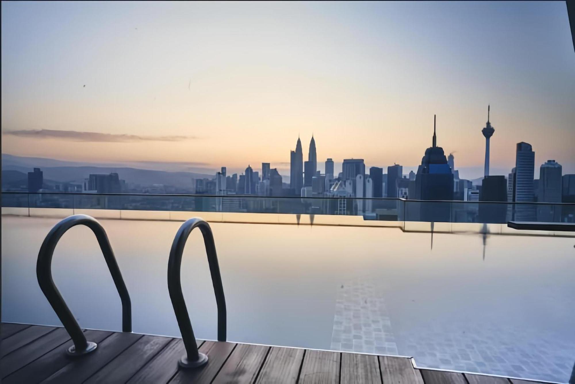 Regalia Bestfriend Hostel Kuala Lumpur Zewnętrze zdjęcie