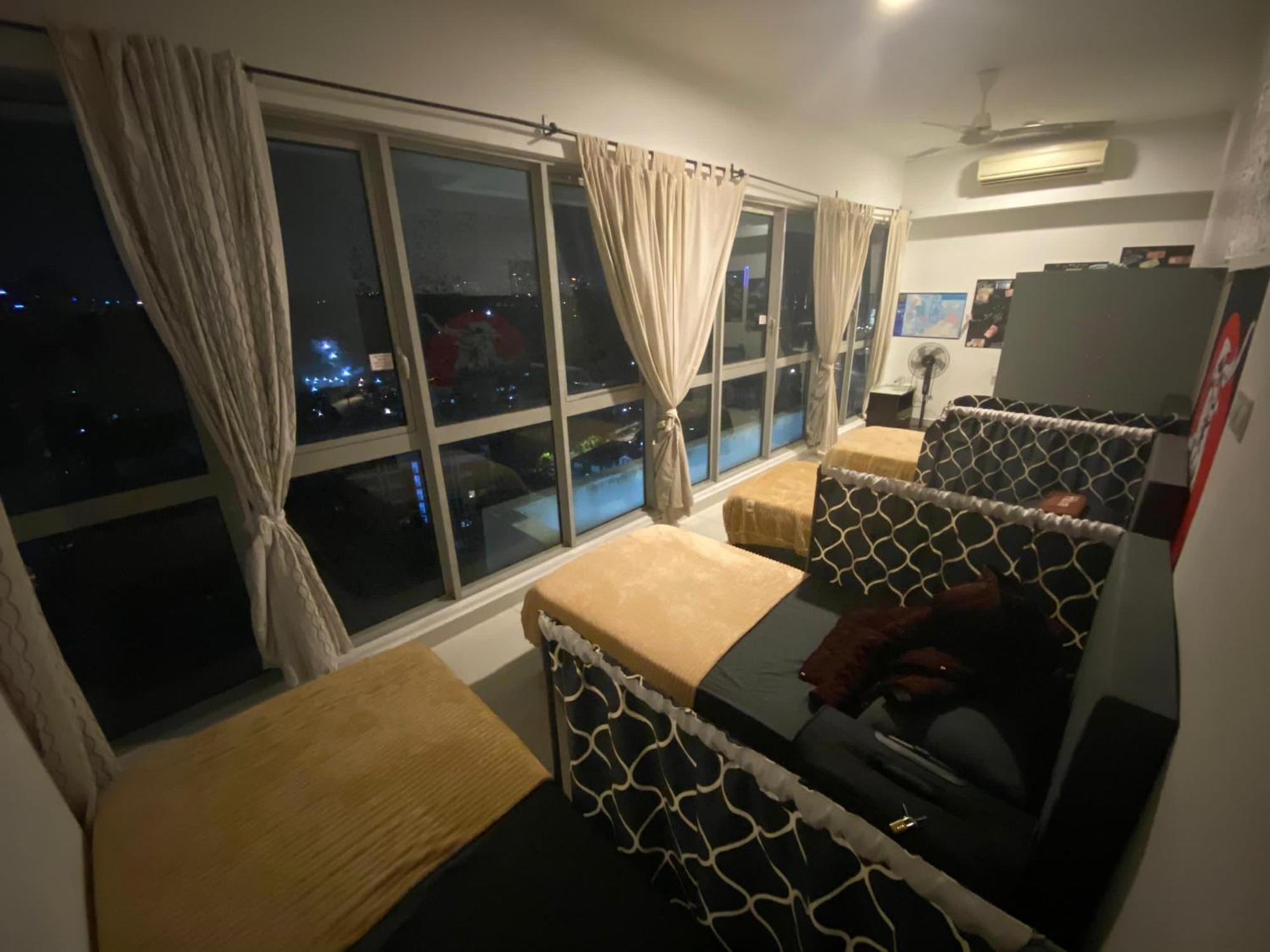 Regalia Bestfriend Hostel Kuala Lumpur Zewnętrze zdjęcie