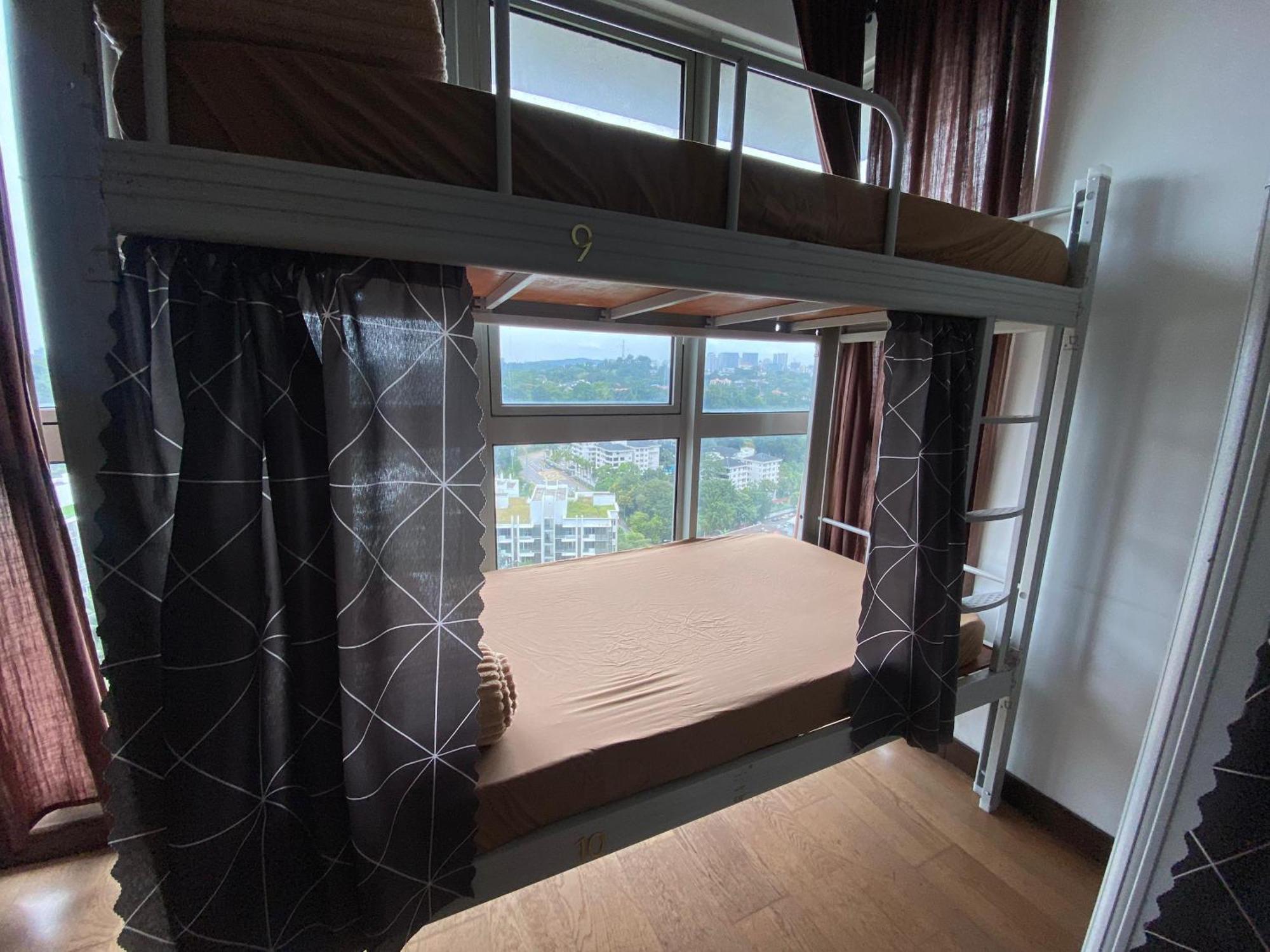 Regalia Bestfriend Hostel Kuala Lumpur Zewnętrze zdjęcie